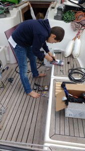 Electronic boat schooling lesson